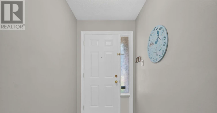 6886 Edgar Brault Street, Ottawa, ON, K1C 1L7 - 6