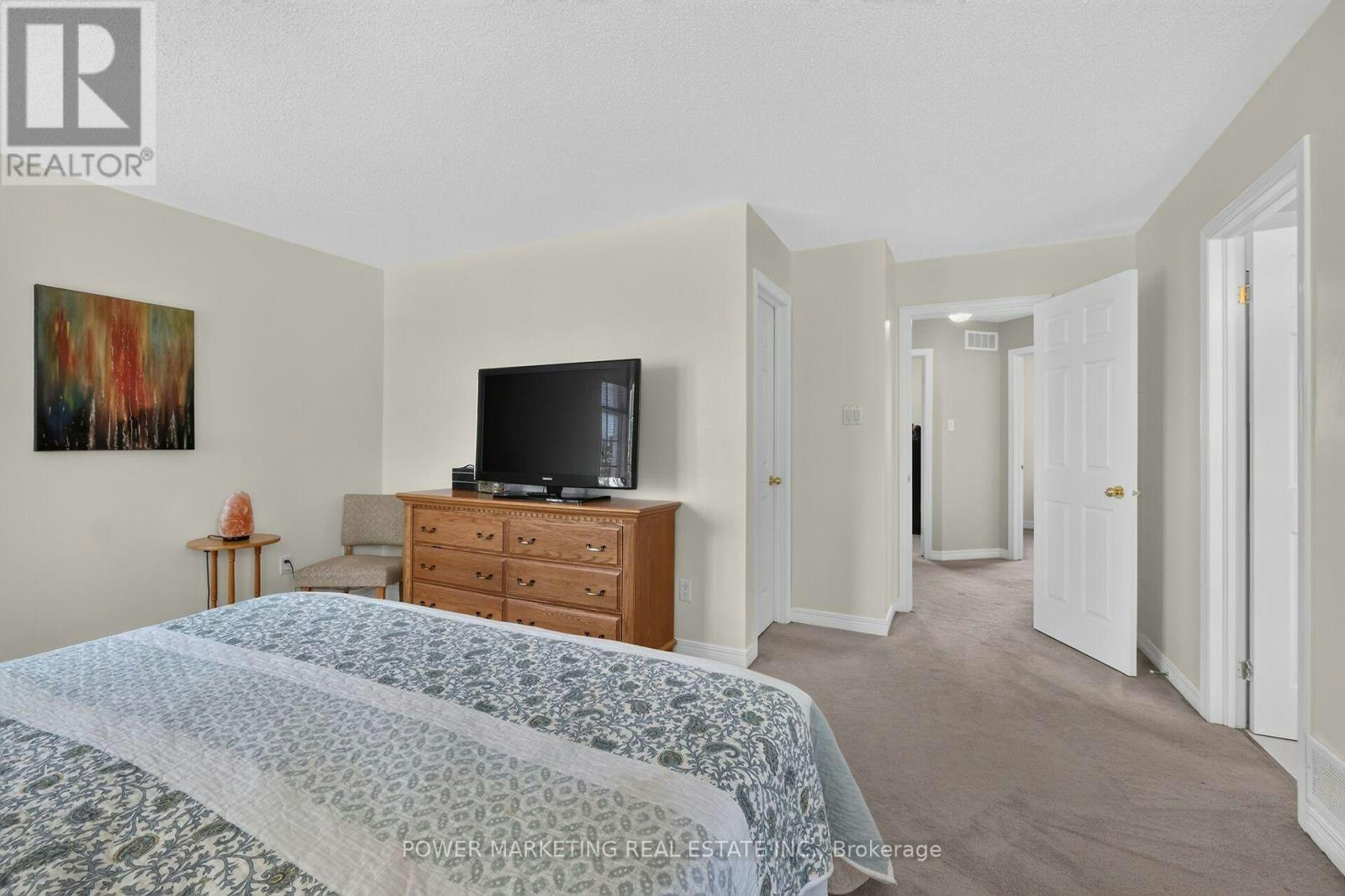 6886 Edgar Brault Street, Ottawa, ON, K1C 1L7 - 36