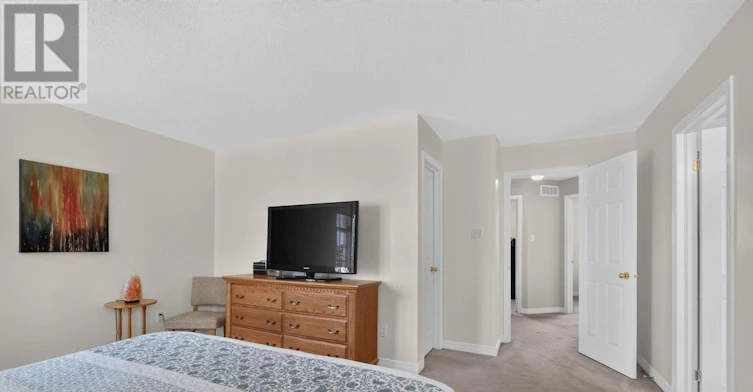 6886 Edgar Brault Street, Ottawa, ON, K1C 1L7 - 36