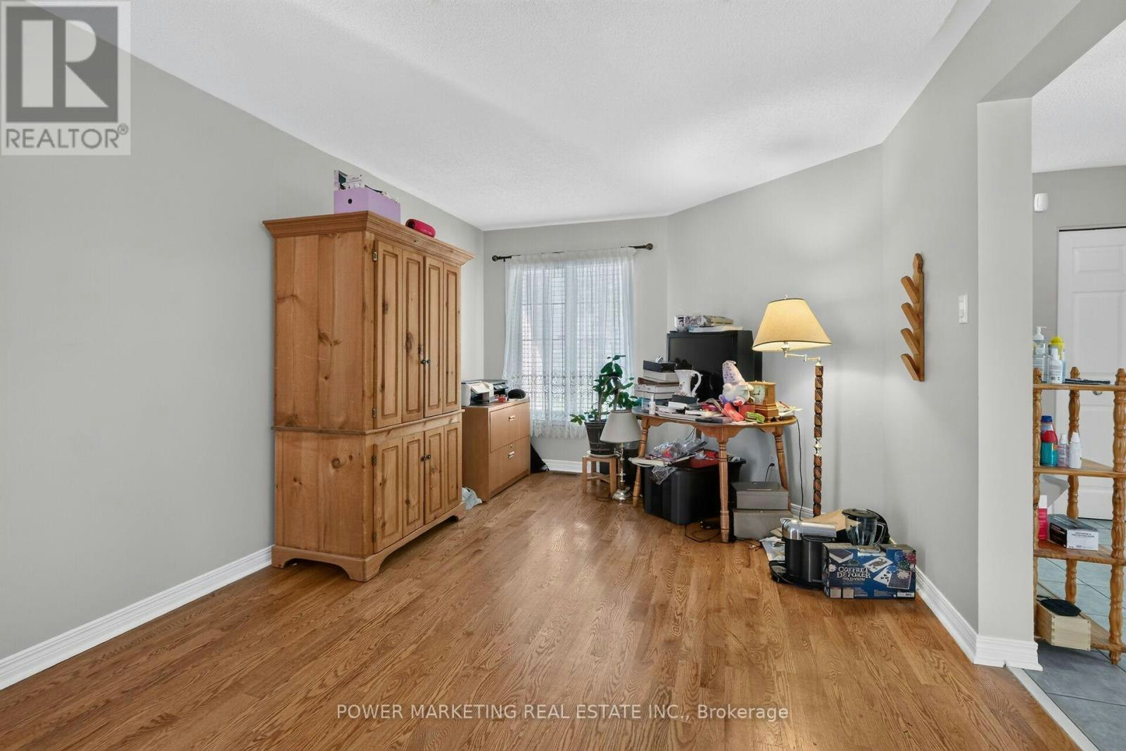 6886 Edgar Brault Street, Ottawa, ON, K1C 1L7 - 11