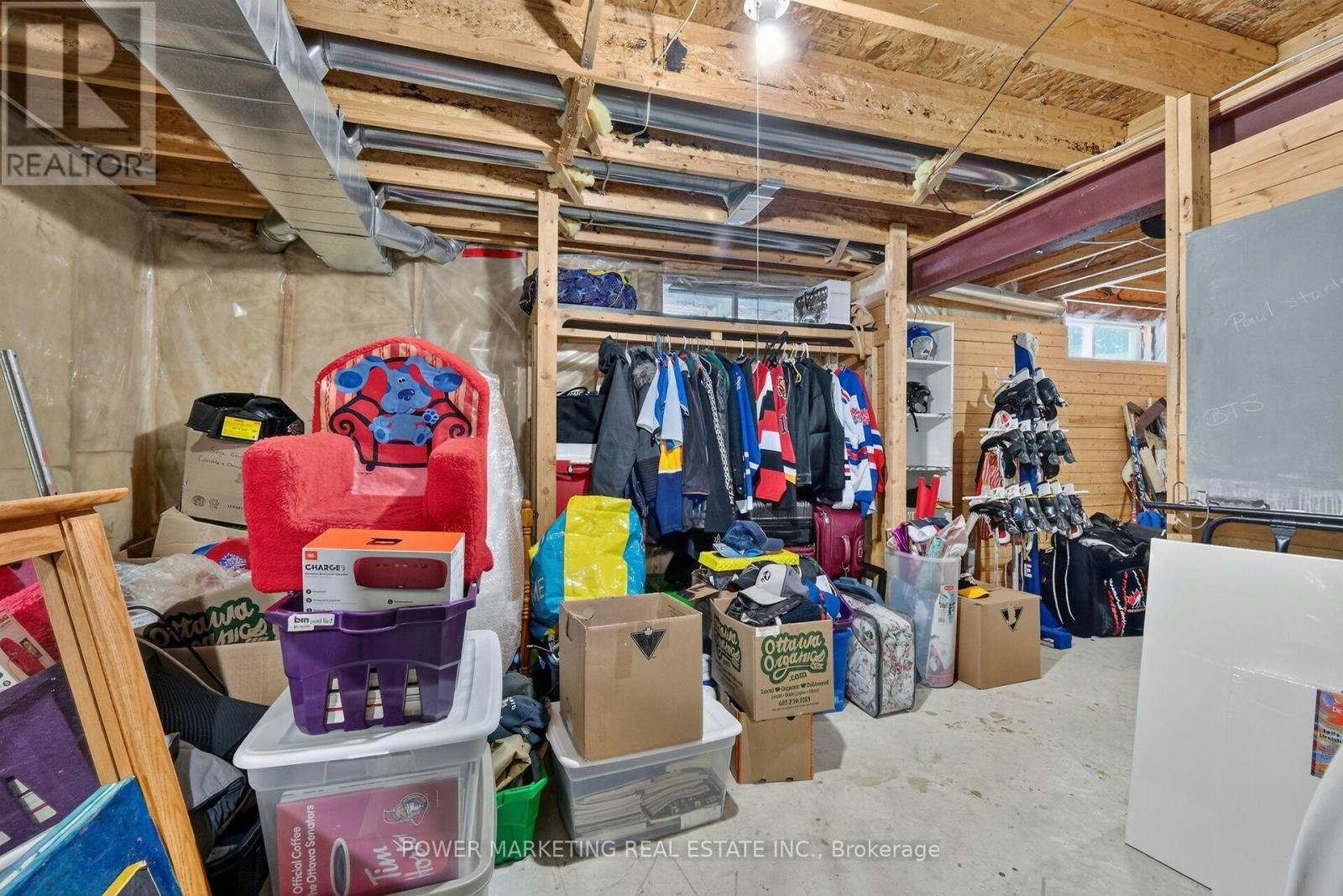 6886 Edgar Brault Street, Ottawa, ON, K1C 1L7 - 45