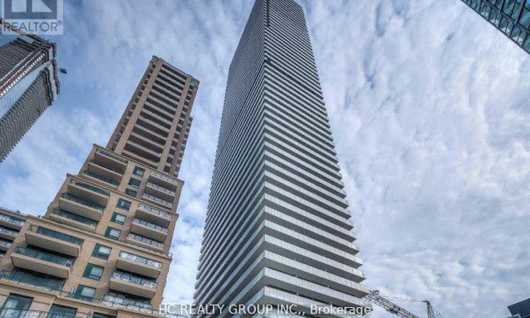 509-42 Charles Street E