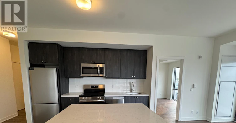 607-51 Clarington Boulevard, Clarington, ON, L1C 7J8 - 8