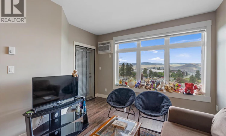404-765 Mcgill Road