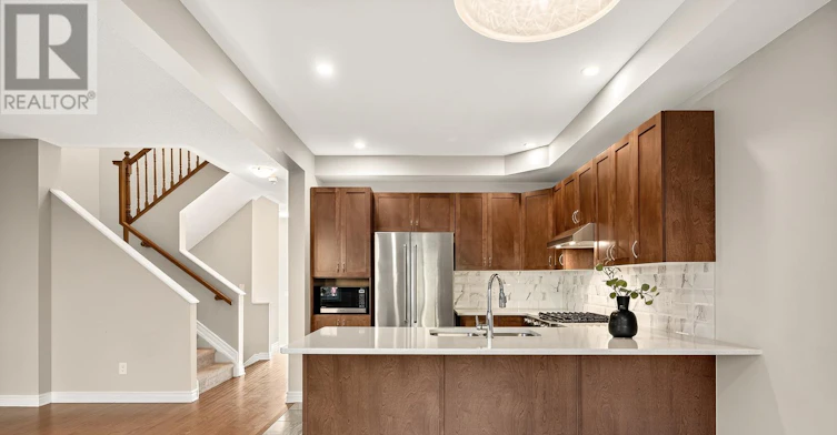 619 Geranium Walk, Ottawa, ON, K2S 2J3 - 7