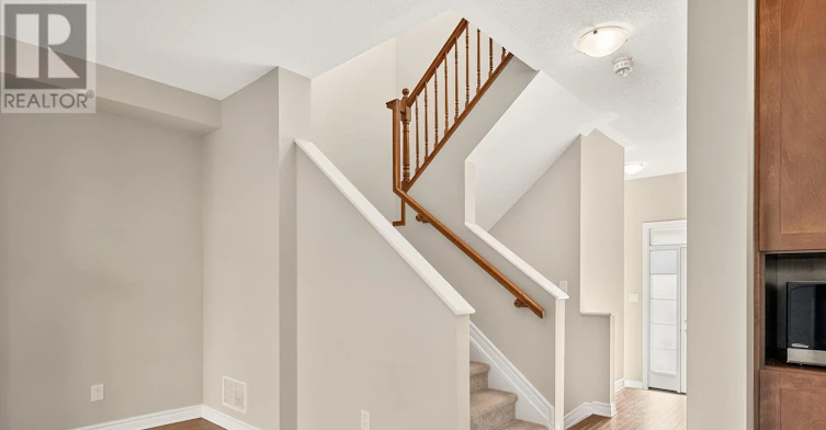 619 Geranium Walk, Ottawa, ON, K2S 2J3 - 19
