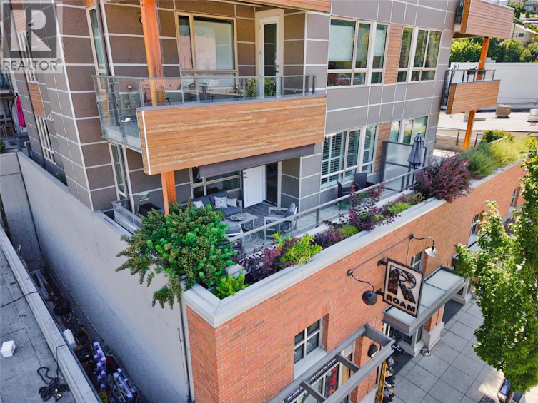 215-710 Vernon Street, Nelson, BC, V1L 4G2