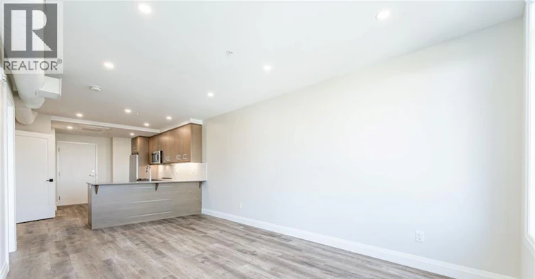 102-72 Erb Street E, Waterloo, ON, N2J 1L8 - 6