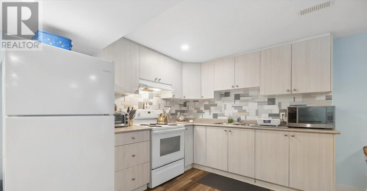 16 Rushbrooke Way, Ajax, ON, L1Z 2C4 - 10