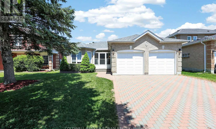 61 Darling Crescent