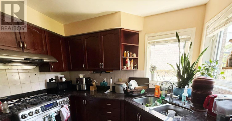 1081 Blueheron Boulevard, Mississauga, ON, L5V 2J7 - 7