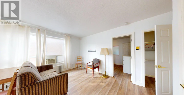 4-1110 Weston Road, Toronto, ON, M6N 3S4 - 2