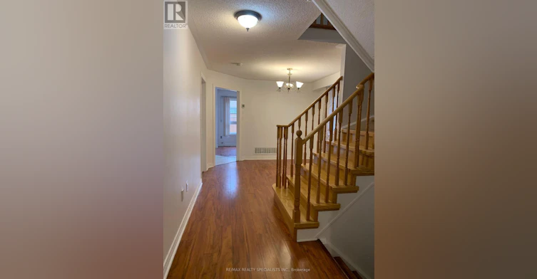 10 Ashmere Road, Brampton, ON, L7A 1R3 - 4