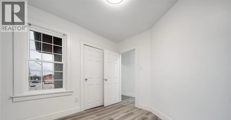 1691 Dougall, Windsor, ON, N8X 1S4 - 12