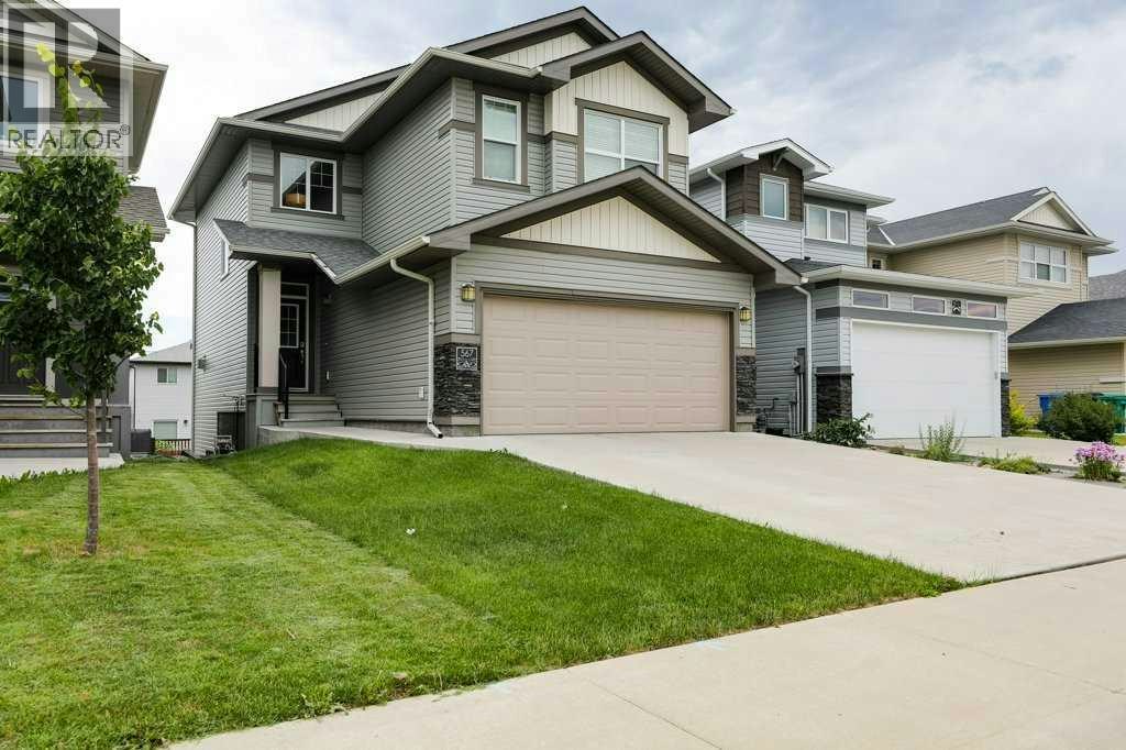 567 Moonlight Lane W, Lethbridge, AB, T1J 5M1