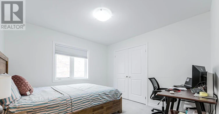 MAIN-33 Bremner Street, Whitby, ON, L1R 1W5 - 40
