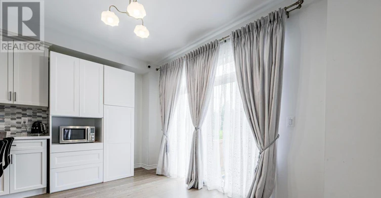 MAIN-33 Bremner Street, Whitby, ON, L1R 1W5 - 22