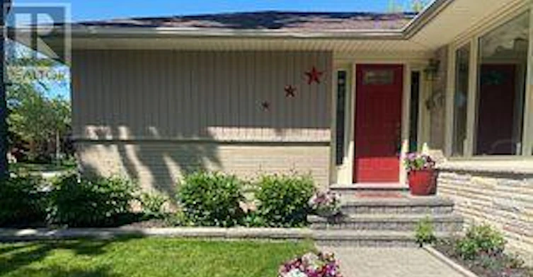 48 Forster Park Drive NORTH, Oakville, ON, L6K 1Z3 - 2