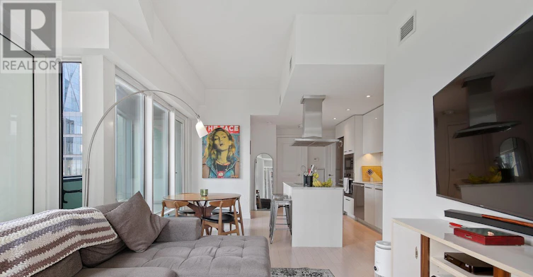 808-8 The Esplanade, Toronto, ON, M5E 0A6 - 17
