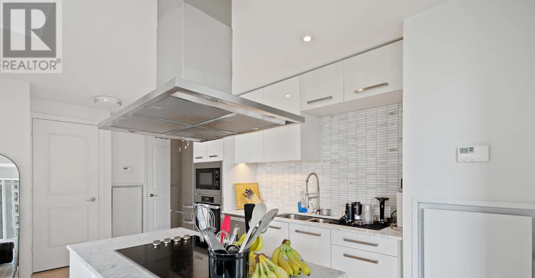 808-8 The Esplanade, Toronto, ON, M5E 0A6 - 8