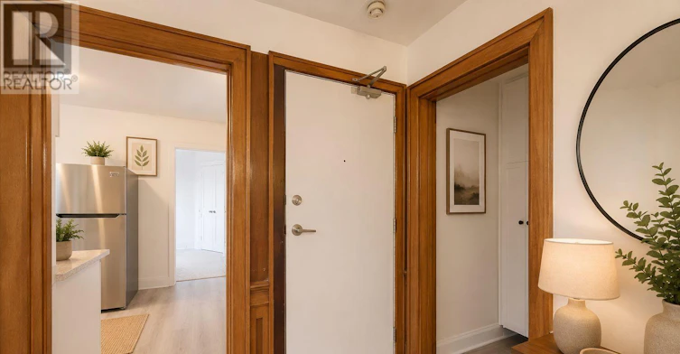 65-12 Kingston Road, Toronto, ON, M4L 1S5 - 9