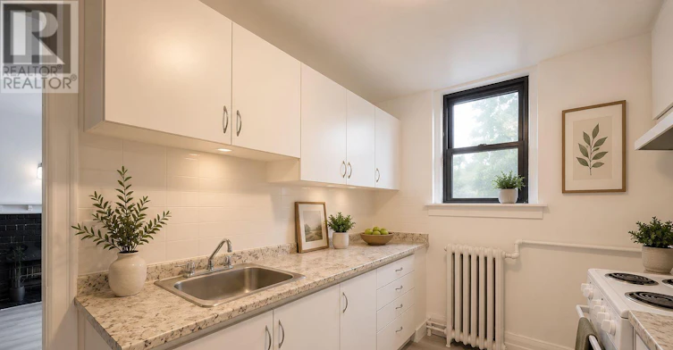 65-12 Kingston Road, Toronto, ON, M4L 1S5 - 7