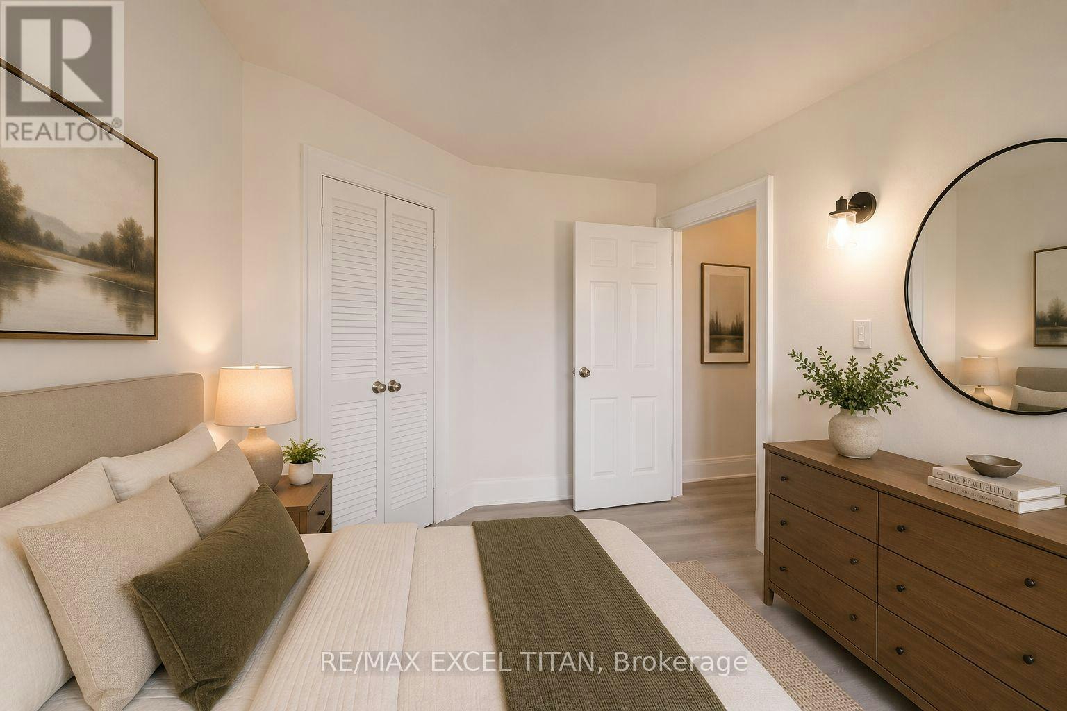 65-12 Kingston Road, Toronto, ON, M4L 1S5 - 5