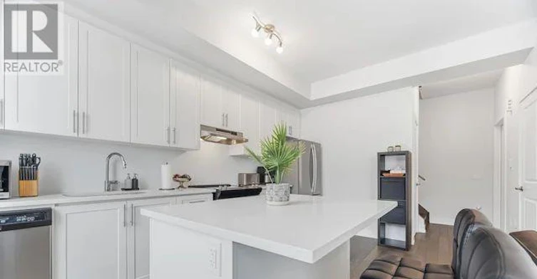 214-9560 Islington Avenue S, Vaughan, ON, L4H 5E8 - 10