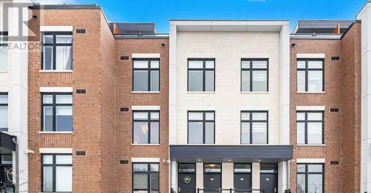 214-9560 Islington Avenue S, Vaughan, ON, L4H 5E8