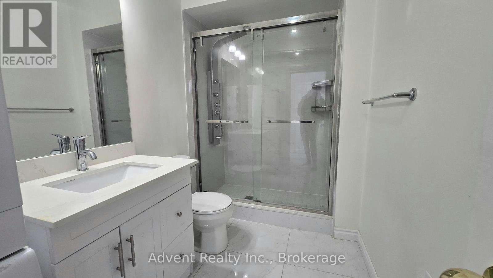 2ND FLOOR-1454 Queen Street W, Toronto, ON, M6K 1M2 - 9