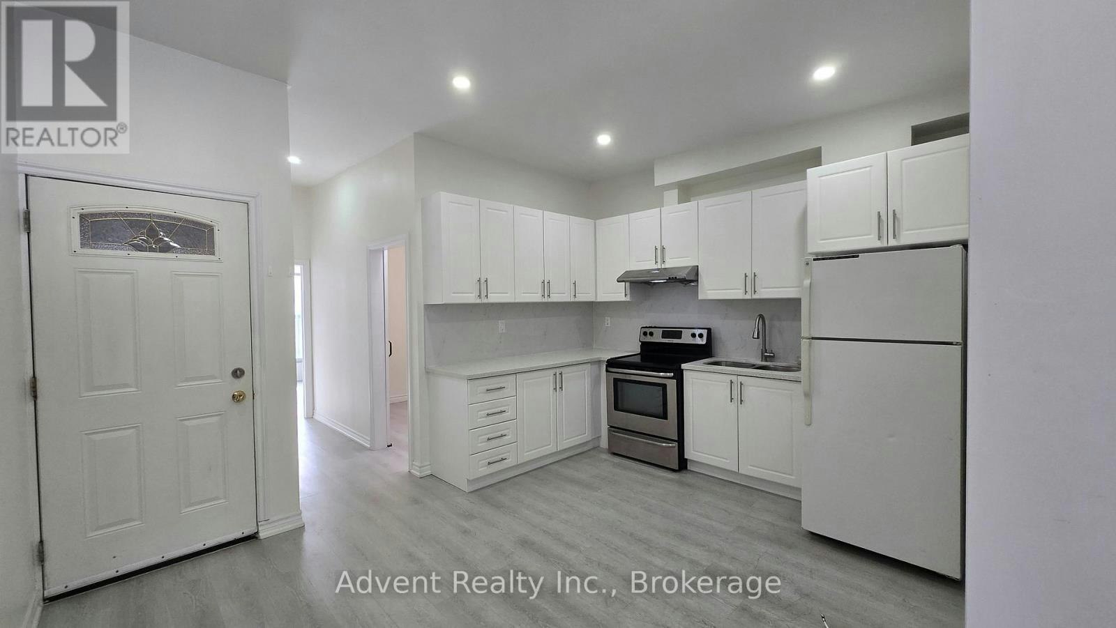 2ND FLOOR-1454 Queen Street W, Toronto, ON, M6K 1M2
