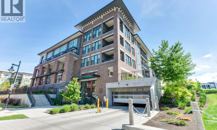 102-1775 Chapman Place