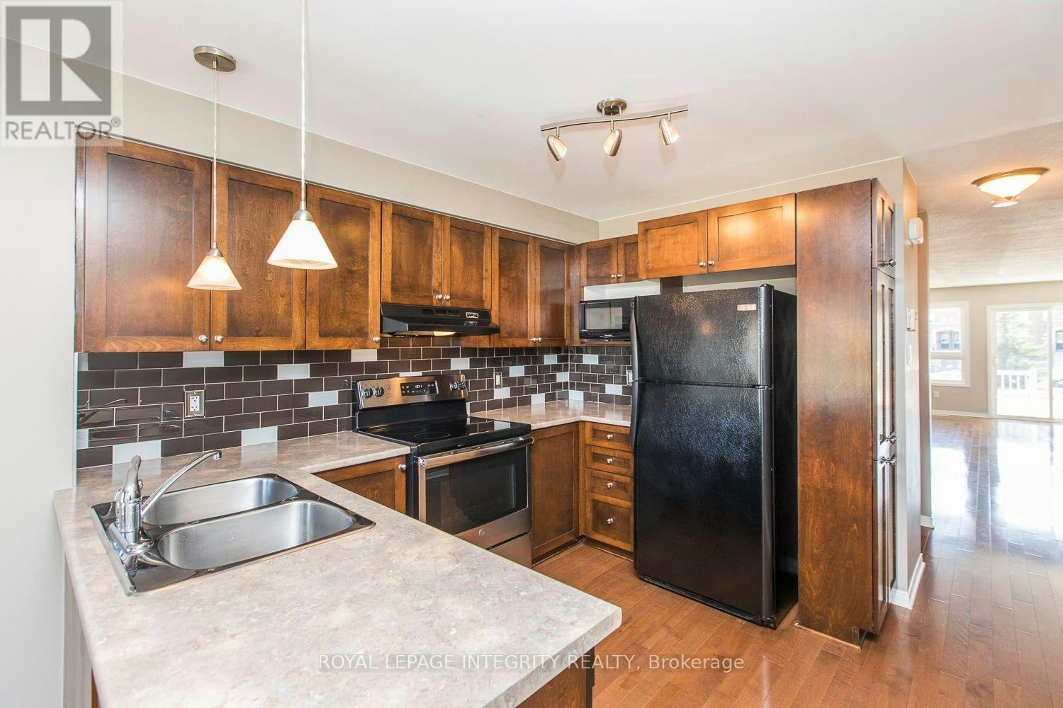 146 Berrigan Drive, Ottawa, ON, K2J 0J4 - 6