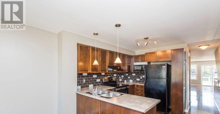 146 Berrigan Drive, Ottawa, ON, K2J 0J4 - 4