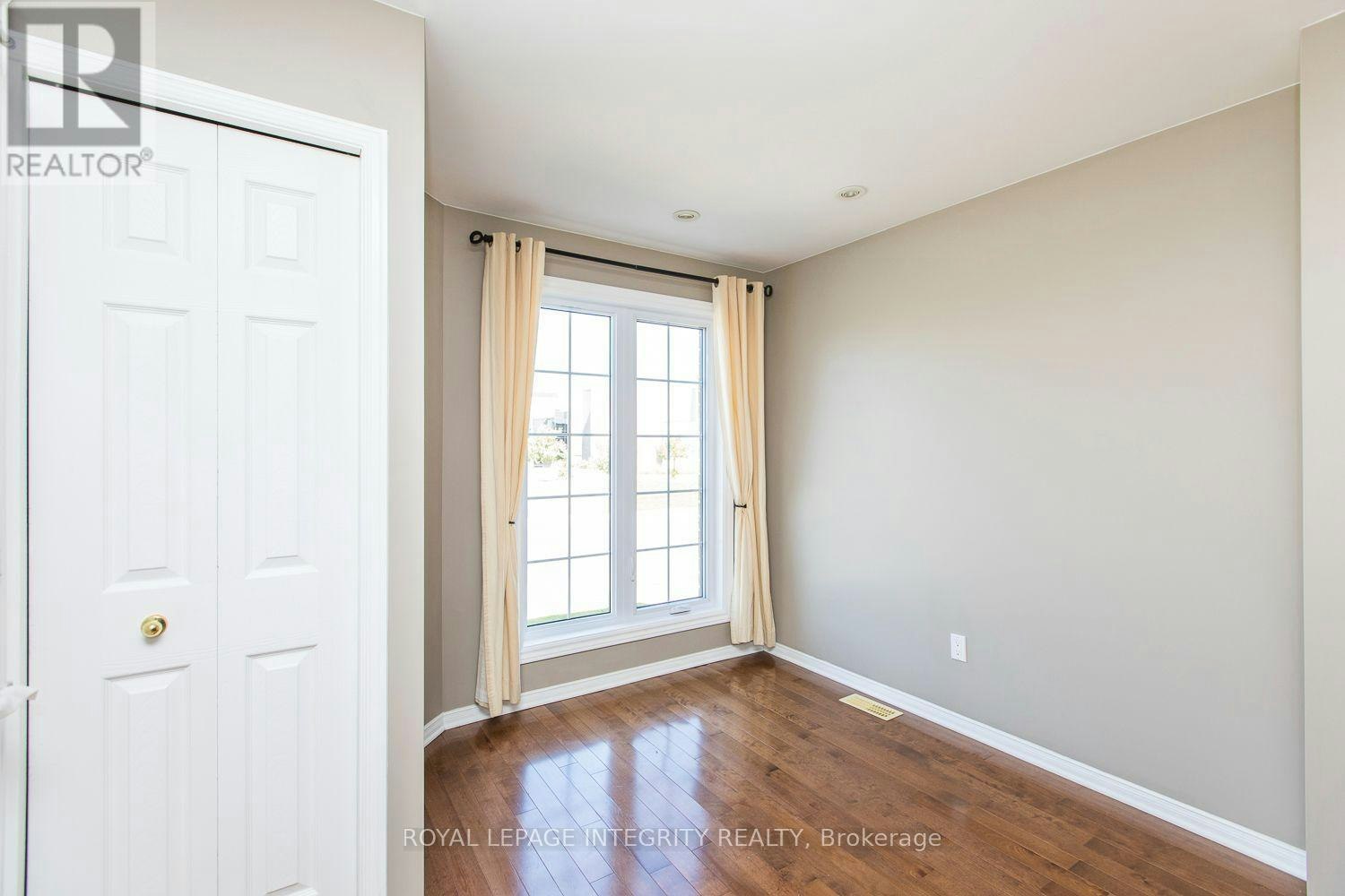 146 Berrigan Drive, Ottawa, ON, K2J 0J4 - 3