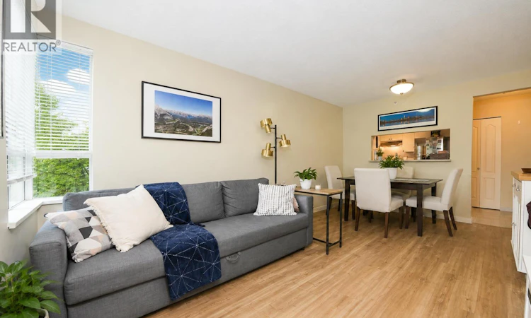 305-3489 Ascot Place
