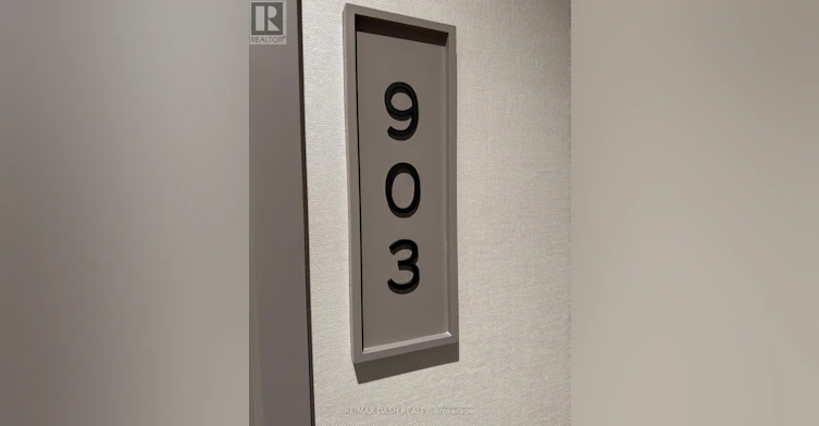 903-628 Church Street, Toronto, ON, M4Y 0G9 - 9
