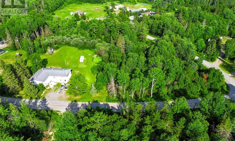 318 Chain Lake Road