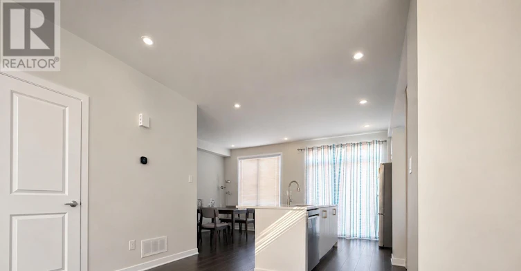 349 Clearpath Private, Ottawa, ON, K2T 0S6 - 8
