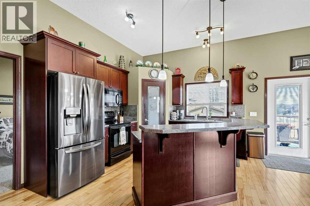 801-800 Carriage Lane Place N, Carstairs, AB, T0M 0N0