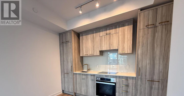 906-628 Church Street, Toronto, ON, M4Y 0G9 - 17