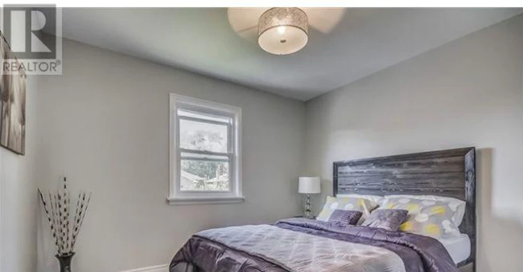 334 Wilson Road S, Oshawa, ON, L1H 6C5 - 9