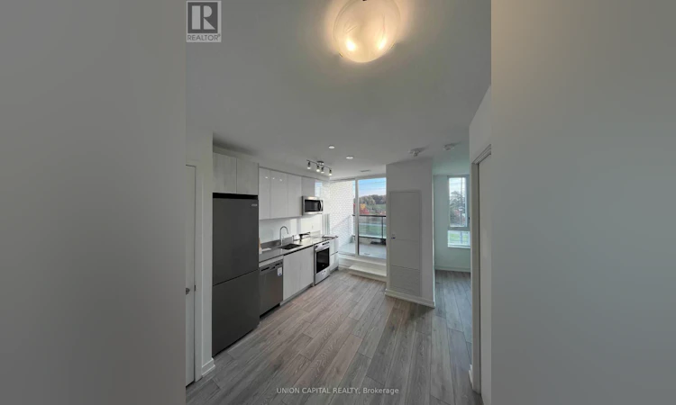 320-3100 Keele Street