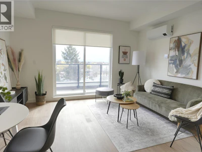 408-1380 Pridham Avenue - 2