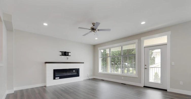 4-386 Pine Avenue, Harrison Hot Springs, BC, V0M 1K0 - 2