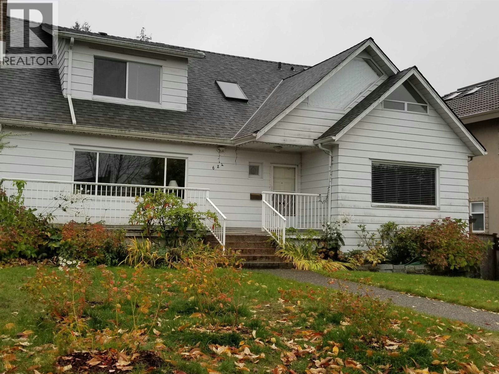 624 W 30th Avenue, Vancouver, BC, V5Z 2J3