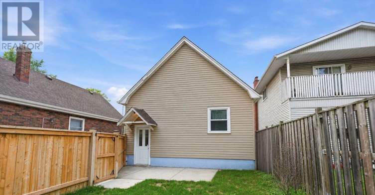 19 Leeper Street, St. Catharines, ON, L2S 2M9 - 21