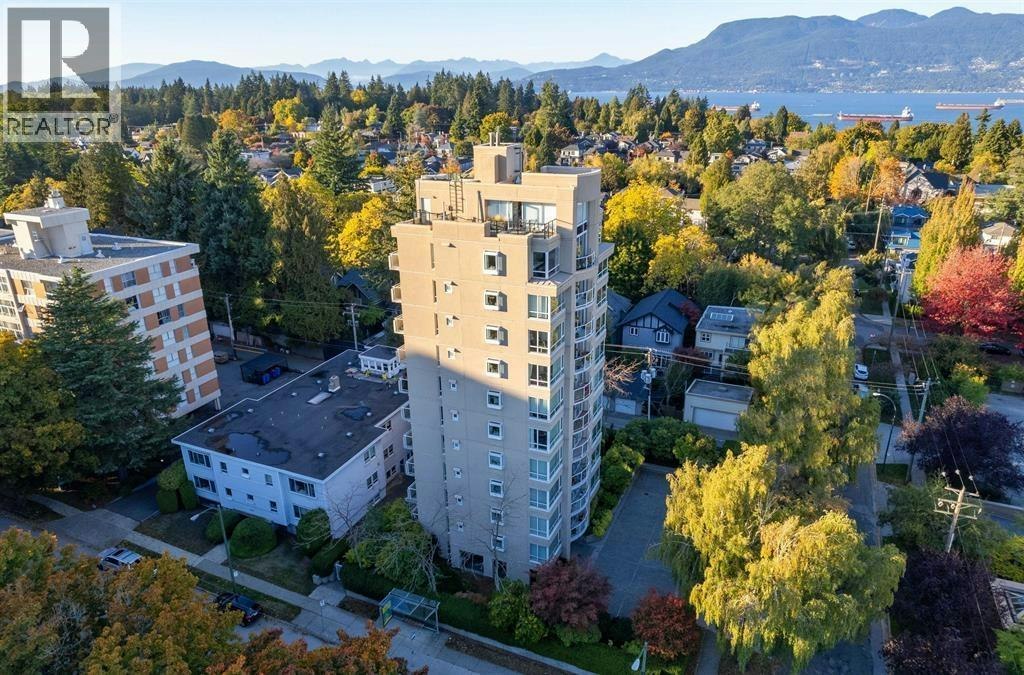 10-2575 Tolmie Street, Vancouver, BC, V6R 4M1