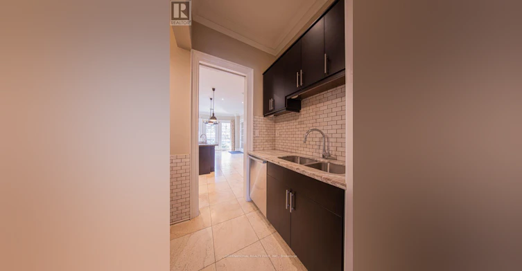 76 De Vere Gardens, Toronto, ON, M5M 3E9 - 7