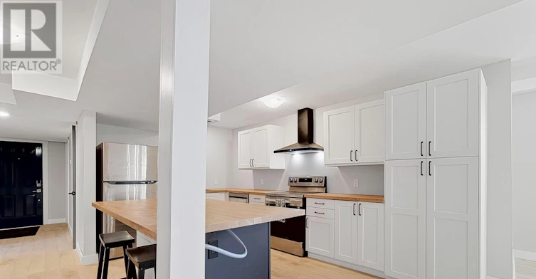 LOWER-34 Queen Avenue, Bluewater, ON, N0M 1J0 - 14